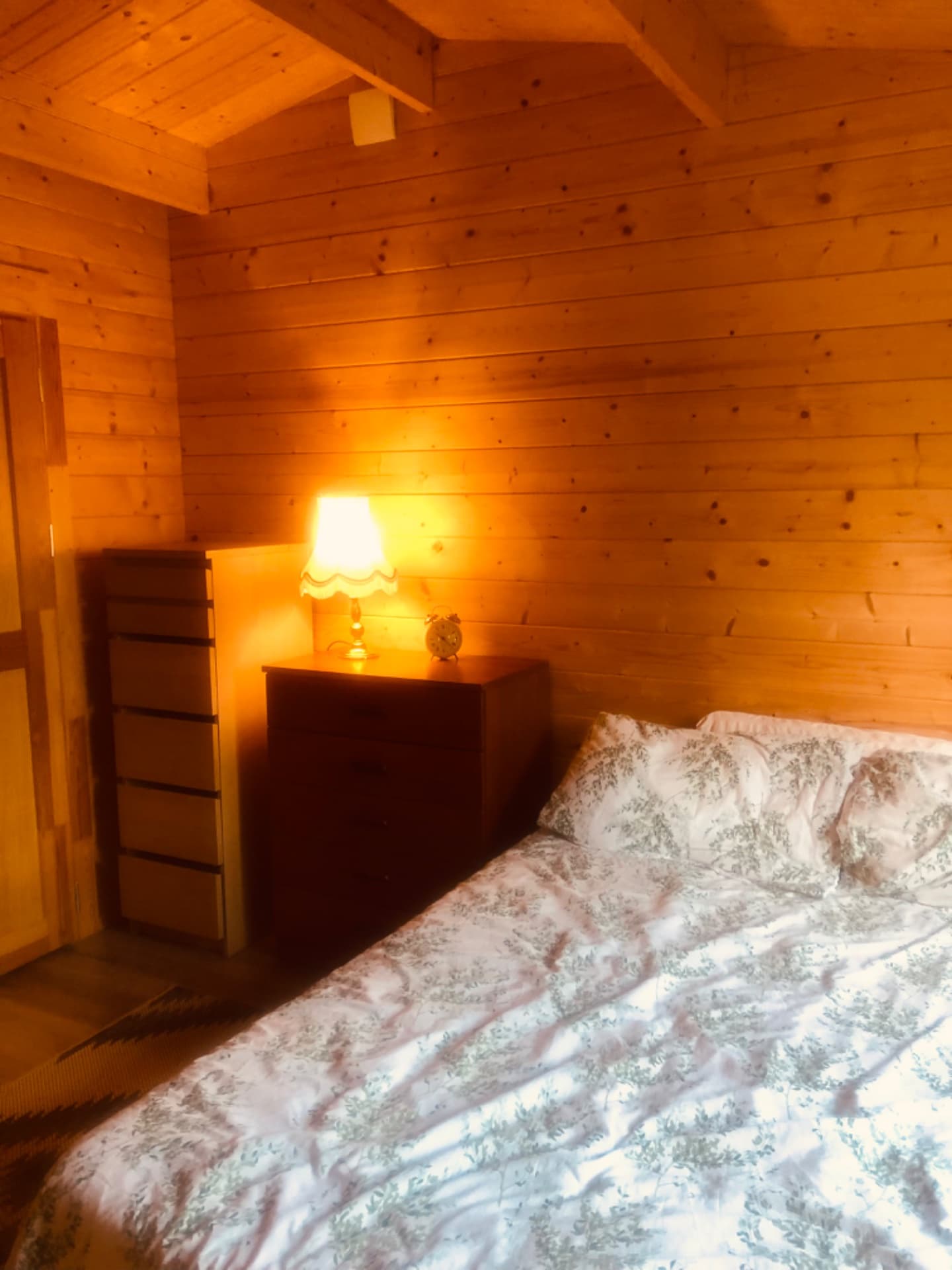 Beautiful one bed for rent in Dublin 13, beside dart